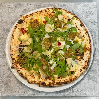 Pizza Pesto