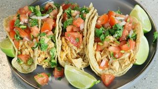 Tacos de Pollo (3 Uds.)