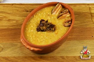 Čorbast pasulj sa mesom