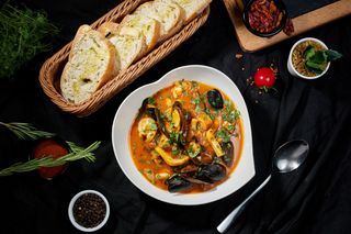 Supă cu fructe de mare