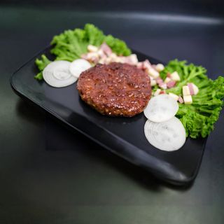 Pikantna pljeskavica 200 g