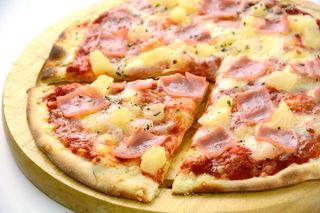 Pizza Hawai (22 Cm.)
