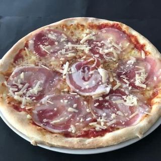 Pizza De Pancetta (33 Cm.)