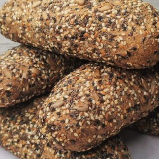 1/2 de pan rústico integral de semillas