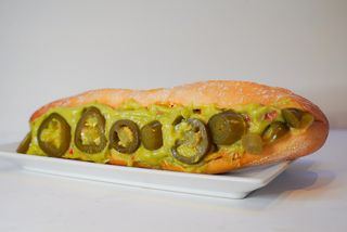 Bocadillo De Pollo Desmenuzado