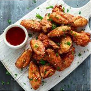 10 fried Wings + Fries +2 Free Drinks