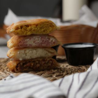 Pastelitos de Jamón y Queso (3 uds.)