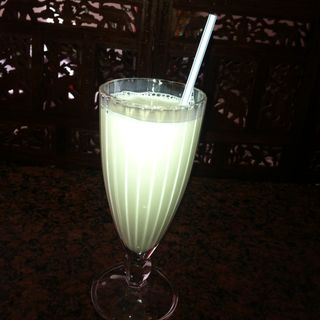 Lassi Dulce  (1 lt. )