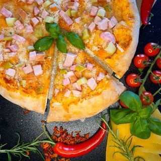 Pizza Staropolska 40cm