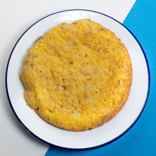 Tortilla De Patatas Con Cebolla Caramelizada