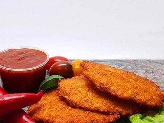 Placki ziemniaczane z sosem meksykańskim