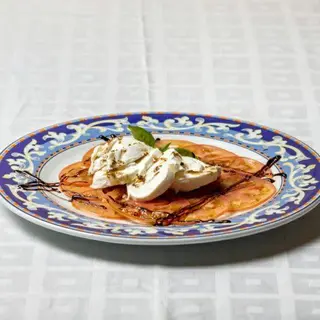 Mozzarella de Búfala a la Caprese