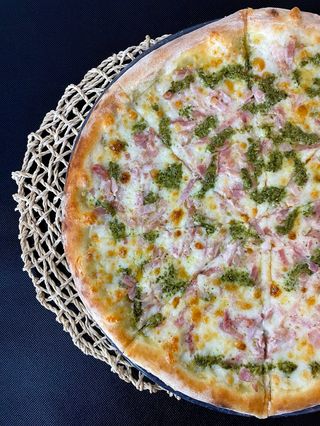 Pizza Genovesa (blanca)