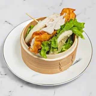 Bao de Pollo Frito con Mayo Trufada Casera