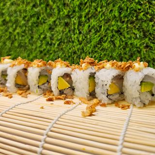 N18 Branzino, avocado 8 pezzi