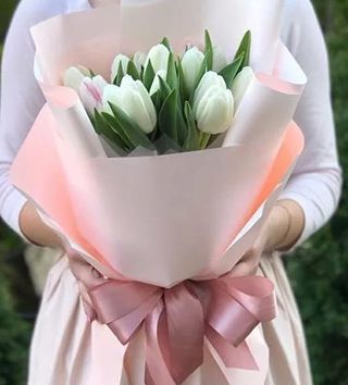 11 Lalele albe olandeze