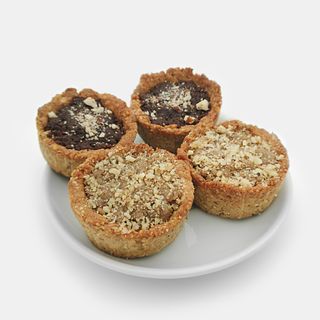 Ядкова кошничка с лешников тахан (50г)