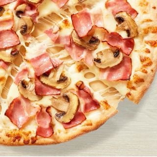 Pizza De Jamón Funghi (Mediana)