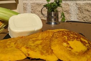 Cachapa la española con queso