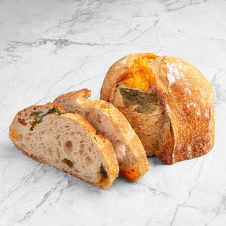 хлеб тартин с чеддером и базиликом 490 гр