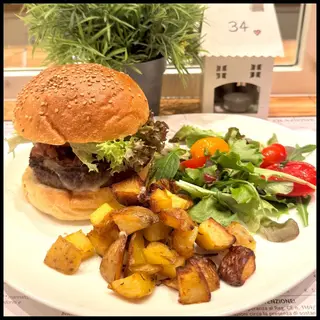 CRUNCHY CHEESE BURGER
