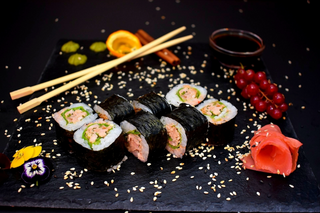 Spicy Maki Ton Prajit