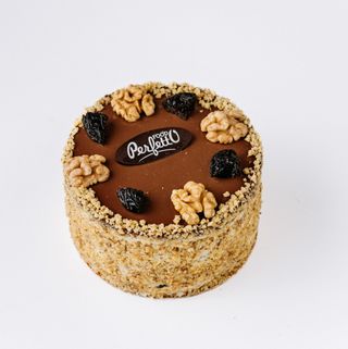 Торт Бенто "Вишня та чорнослив'' 500 г