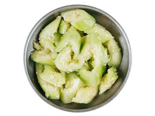 Биті огірки в часниковому соусі Л (210g)