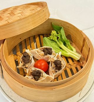 501. Kao De Pato Con Boletus Al Vapor