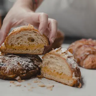 Croissant de almendra 