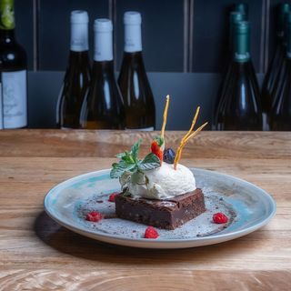 Brownie Casero De Chocolate Y Nueces