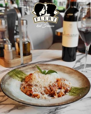 TAGLIATELLE ALLA BOLOGNESE