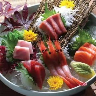 22A- Sashimi variados premium (24 pzs.)