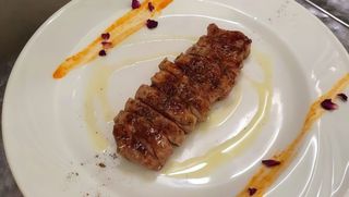 Tagliata di manzo speziata