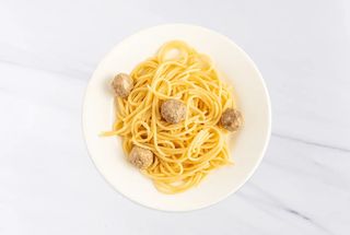 Спагетти с со сливочным маслом