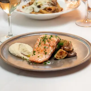 Salmón a la plancha