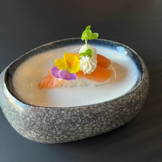 Special nigiri sake fumè 2 pezzi