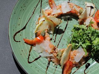 Тар-тар з лосося (180g)