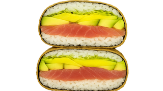 Burger z tuńczykiem