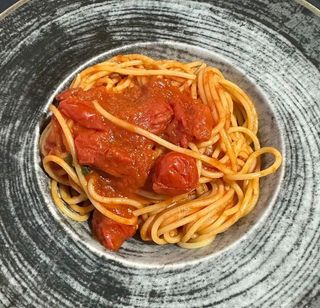 Spaghetti al pomodoro