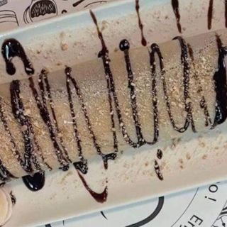 Palačinka sa Nutelom, plazmom i mlijekom