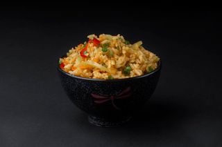 ბრინჯი ბოსტნეულით