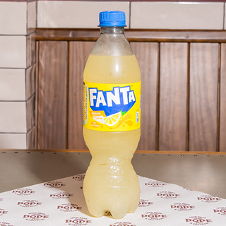 Fanta de limón