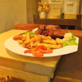 Poulet Pané + Frites