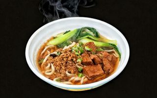 3 - Ramen a mano in brodo con manzo brasato