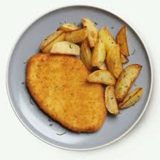 Cotoletta di pollo con patatine fritte