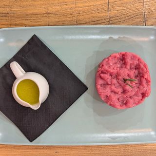 Battuta di vitella con scaglie di lait 