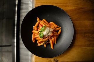 Пенне с томатами