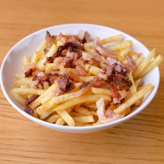 Картопля фрі + бекон 250 г