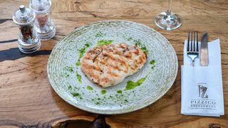 Gratar din Piept de Curcan